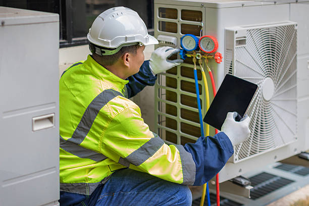 Professional Hvac technician working in Colton, CA
